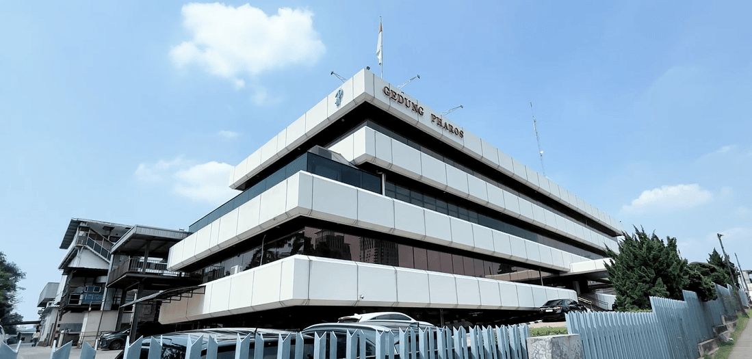 Fasilitas Produksi dengan Referensi Standar Farmasi